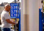 Warga AS Ngamuk Harga BBM Meroket: Kami yang Kena Apes Perang Konyol