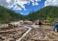 Lima Desa di Aceh Tengah Kembali Terputus Akses Akibat Jembatan Darurat Rusak Dihantam Banjir